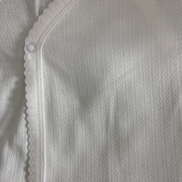 NEW Little Me 2pc Pure White Sleeper Set Wrap/Snap Top Footed Pants 6M Quality! - Picture 5 of 7